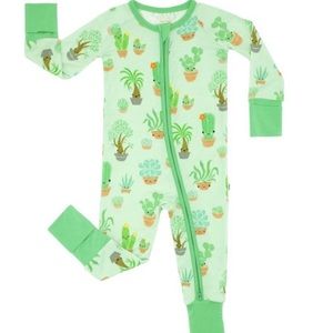 NWT - succulent love Little Sleepies zippy size 6-12month.